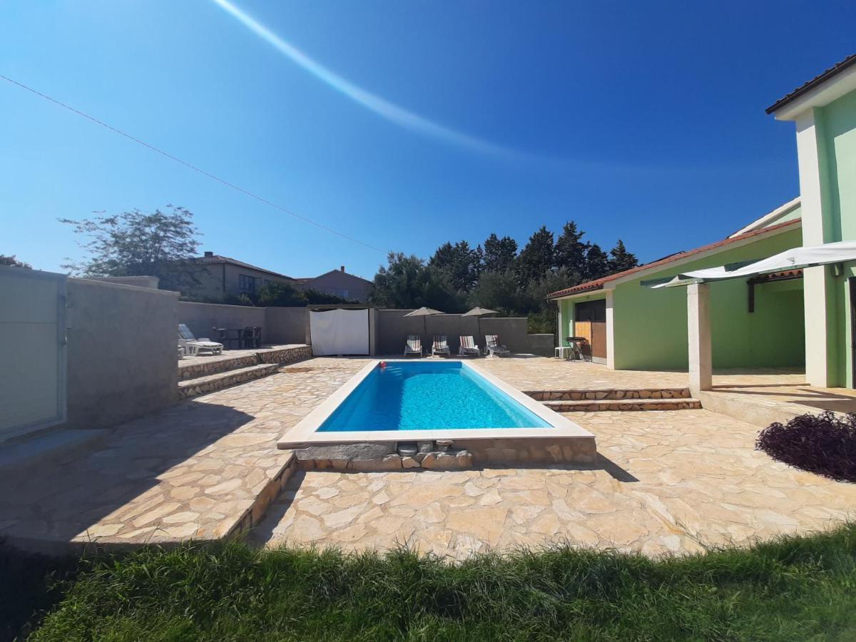Vila Lokvanj Ližnjan Exteriör bild