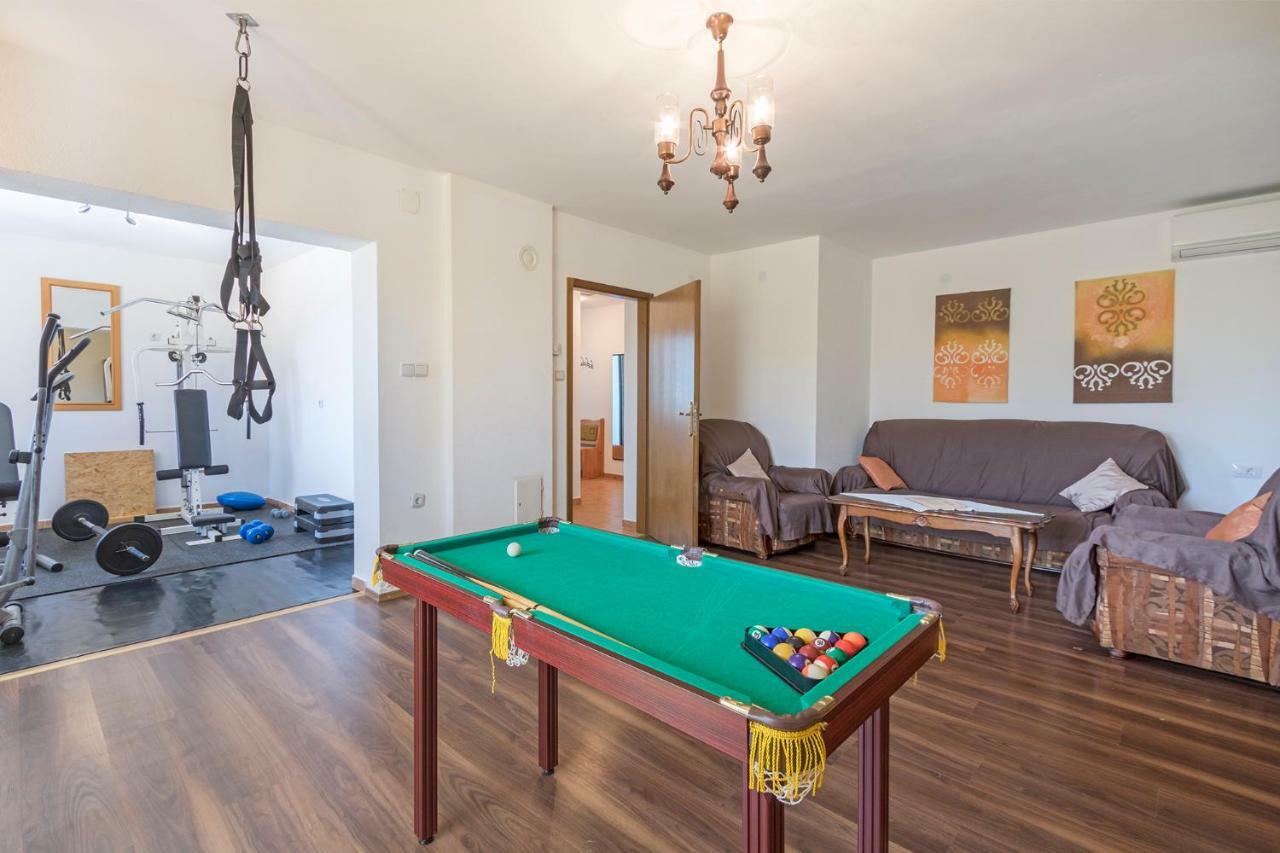 Vila Lokvanj Ližnjan Exteriör bild