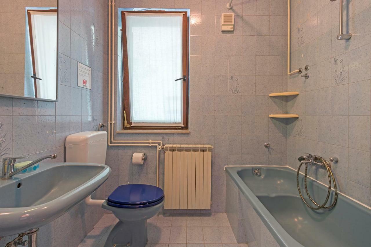 Vila Lokvanj Ližnjan Exteriör bild